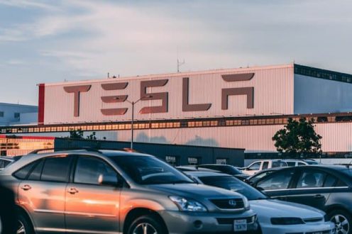 Tesla_bil_fabrik